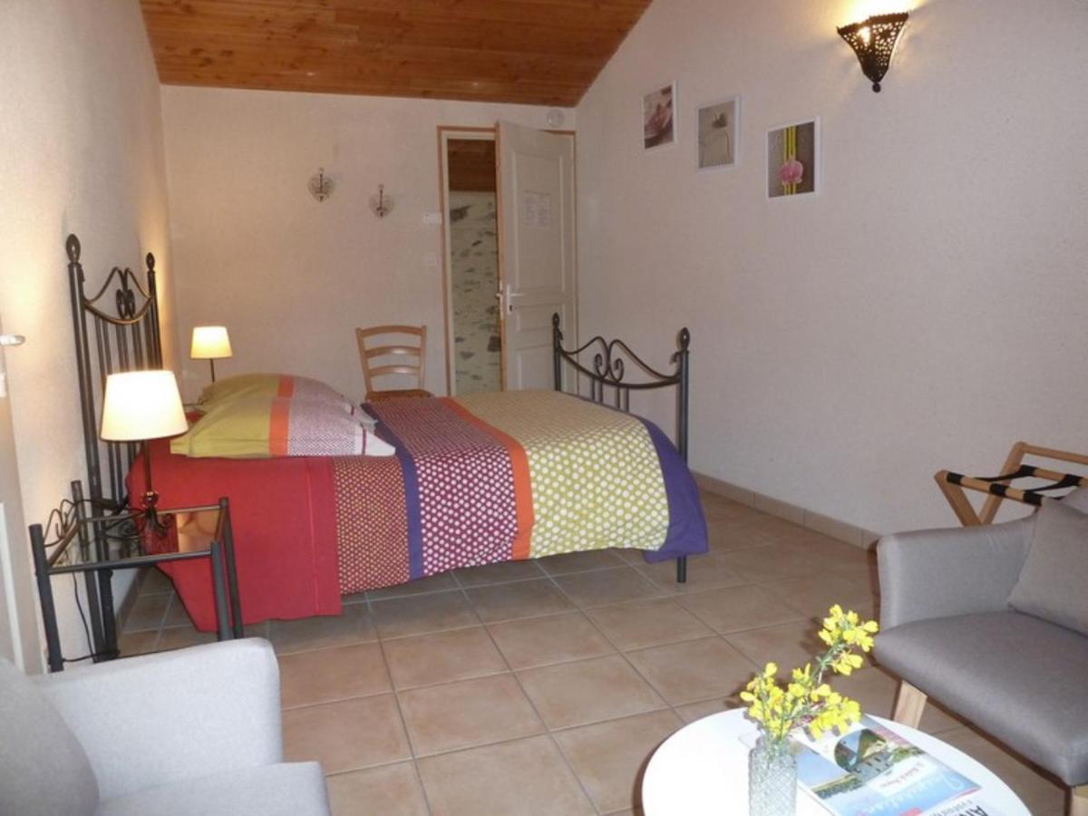 Le Moulin De Drapras Bed & Breakfast Chemille-en-Anjou Dış mekan fotoğraf
