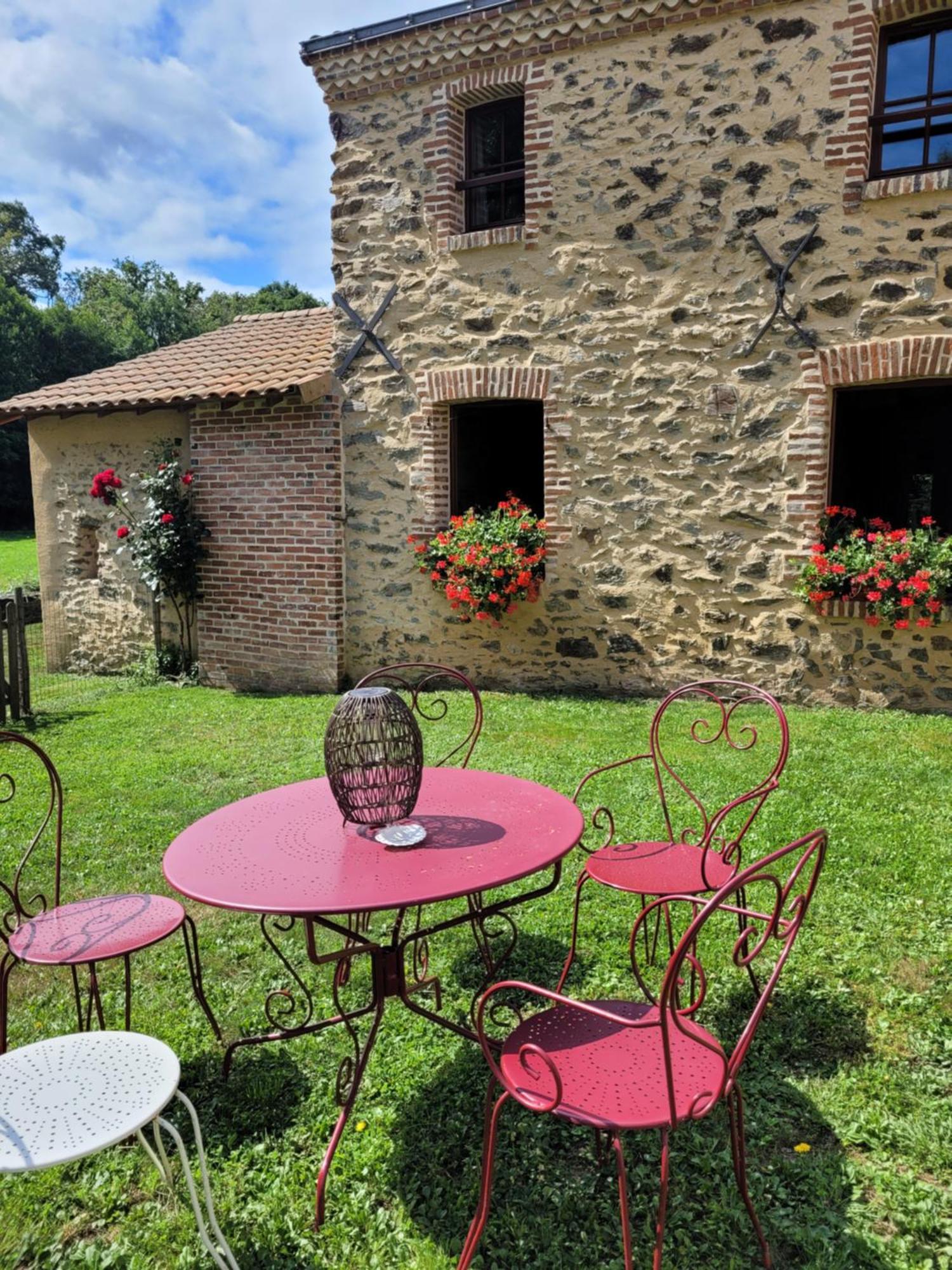 Le Moulin De Drapras Bed & Breakfast Chemille-en-Anjou Dış mekan fotoğraf