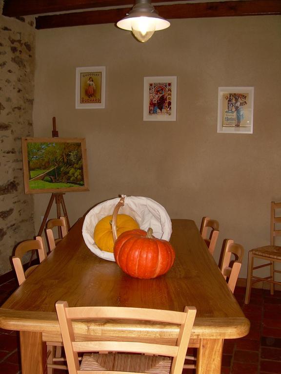 Le Moulin De Drapras Bed & Breakfast Chemille-en-Anjou Dış mekan fotoğraf