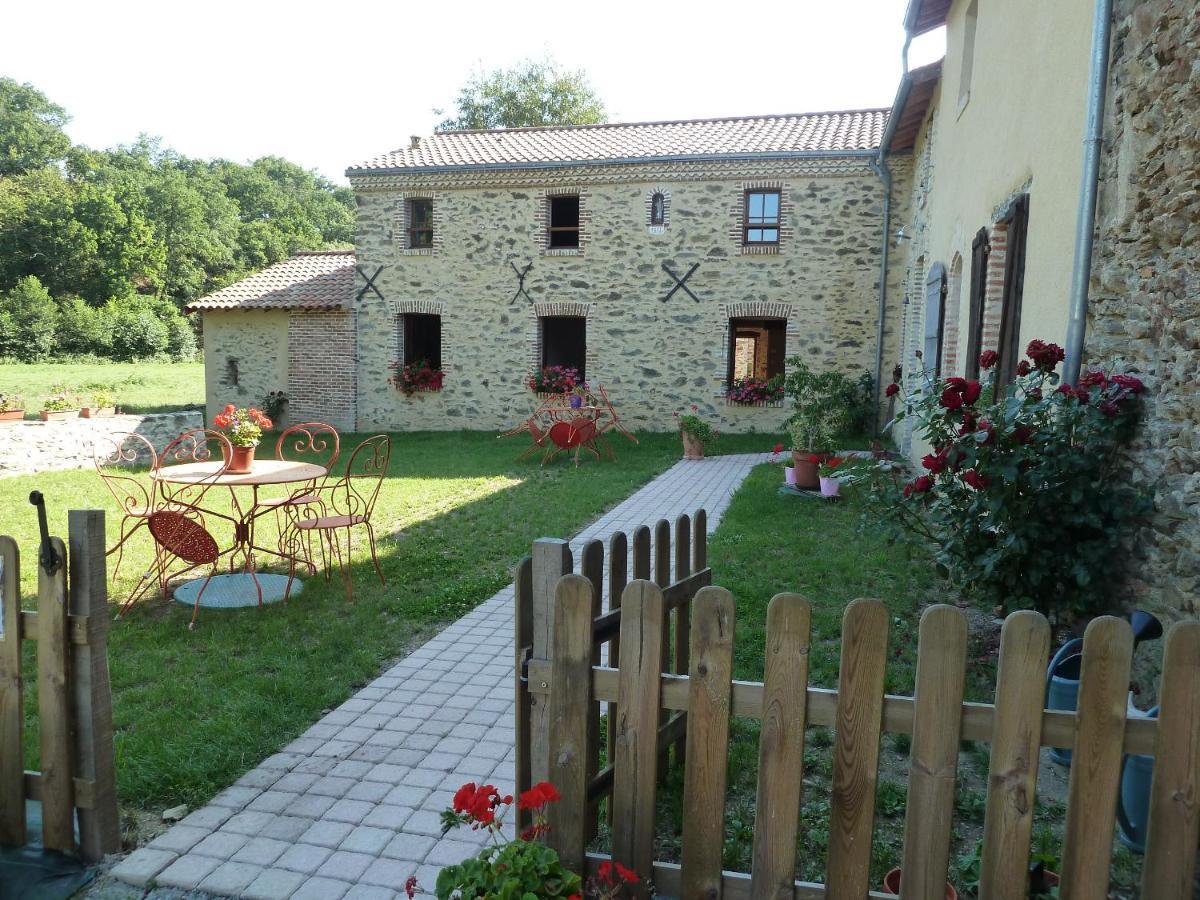 Le Moulin De Drapras Bed & Breakfast Chemille-en-Anjou Dış mekan fotoğraf